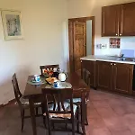 דירה Casolare Con Piscina 2 *
