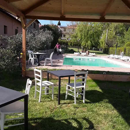 Casolare Con Piscina 2 *